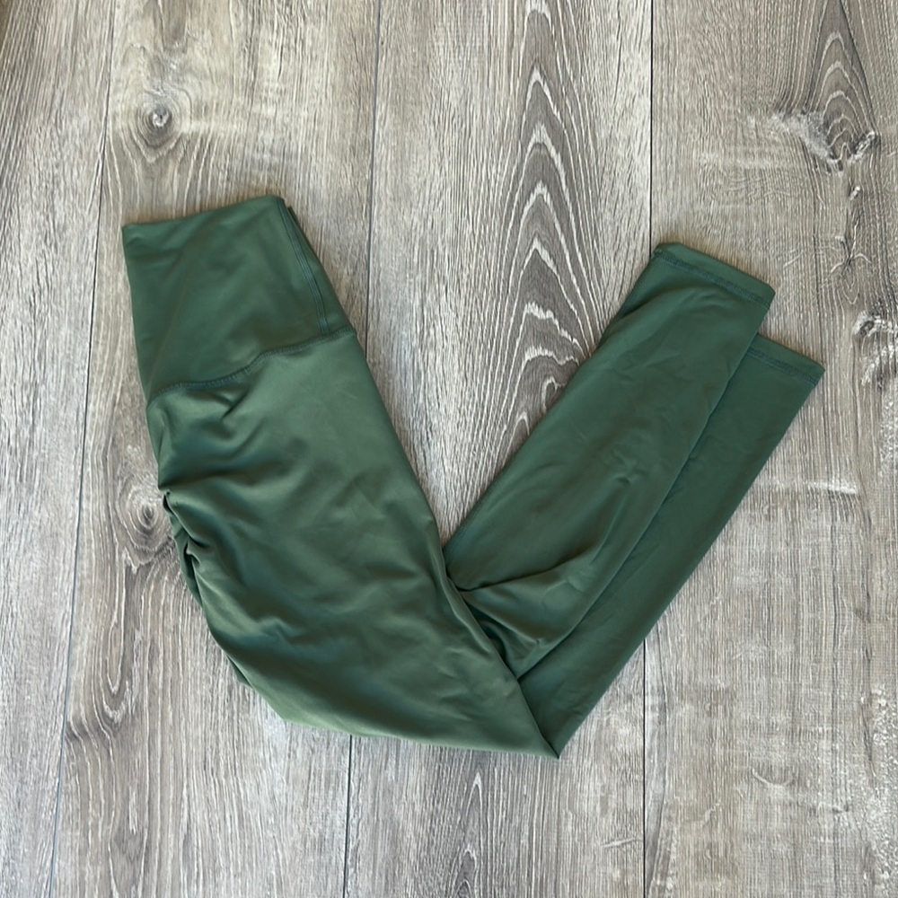 Born Primitive Green Leggings